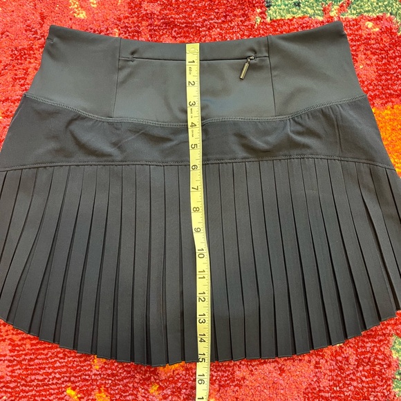 NWOT - Baleaf Pleated Navy Blue Running/Athletic Skirt - Size Medium - Picture 7 of 8